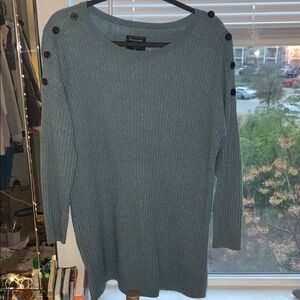 Women's Green Sweater